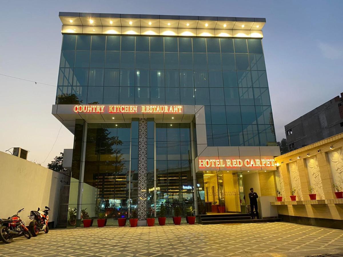 Hotel Sahib'S Red Carpet - Family & Corporate Hotel Chain Agra (Uttar Pradesh) Exterior foto